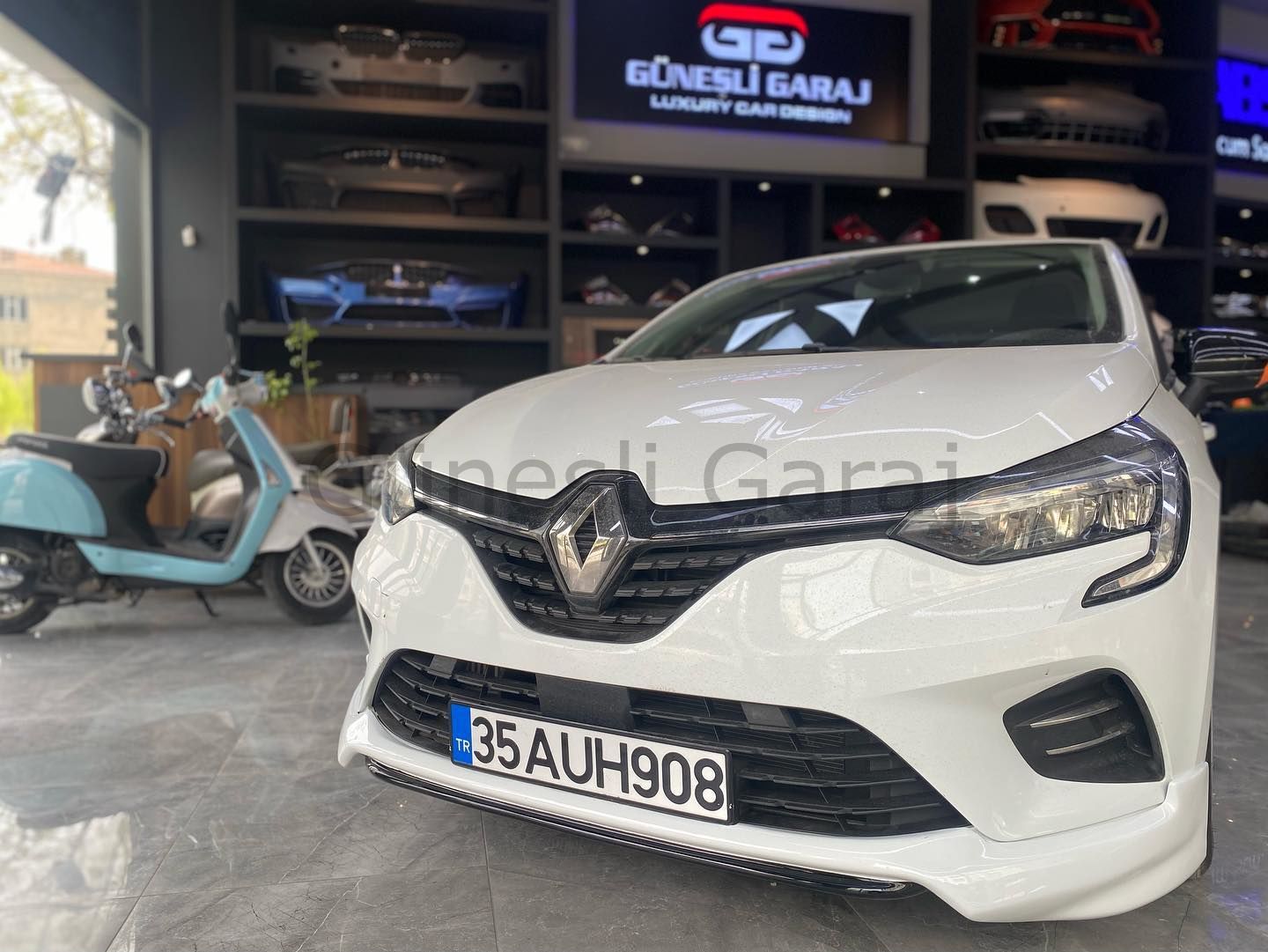Renault Clio 5 Body Kit Seti Plastik
