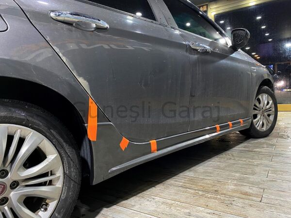 Fiat Egea Çıkıntılı Yan Marşiyel (Plastik)