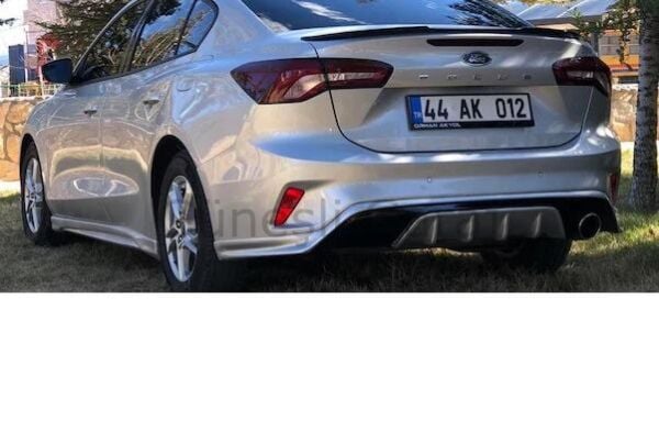 Ford Focus 4 Sedan Arka Ek (Plastik)