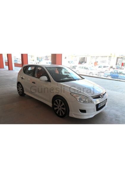 Hyundai i30 2006-2012 Marşpiyel (Plastik)
