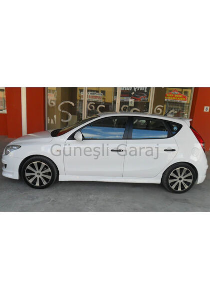Hyundai i30 2006-2012 Marşpiyel (Plastik)