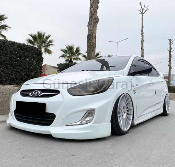 Hyundai Accent Blue Rieger Ön Ek (Plastik)