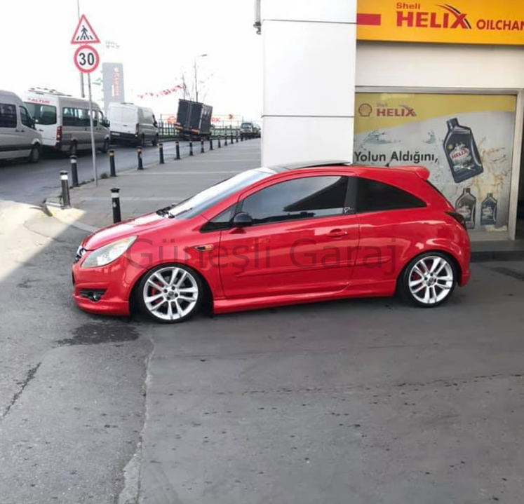 Opel Corsa D Tek Kapı Yan Marşpiyel (Plastik)