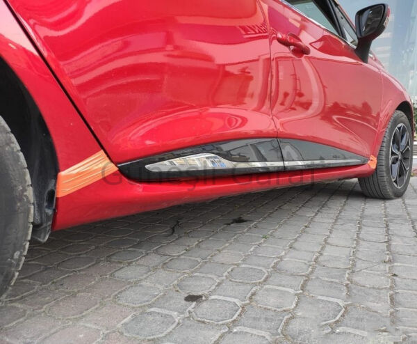 Renault Clio 4 RS Yan Marşpiyel (Plastik)