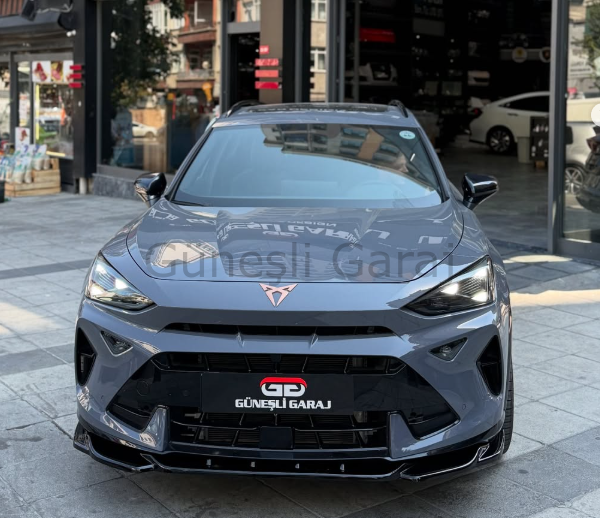 Cupra Formentor Ön Lip (Plastik) (Parlak Siyah Boyalı)