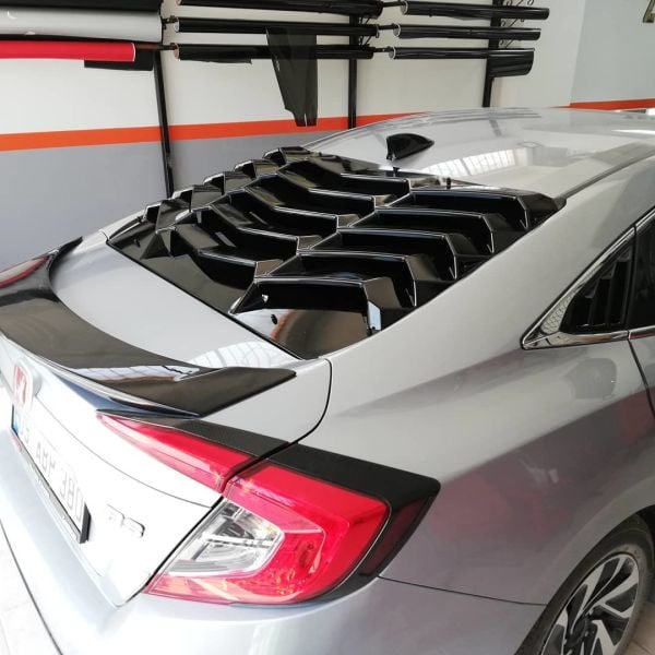 Honda Civic Fc5 Arka Cam Vizörü (Plastik)