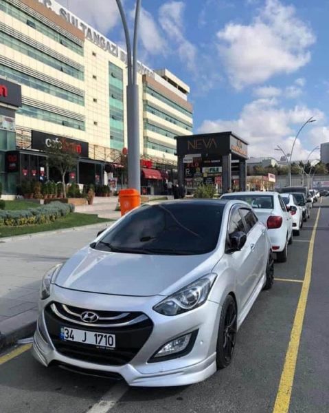 Hyundai i30 Custom Ön Ek (Plastik)