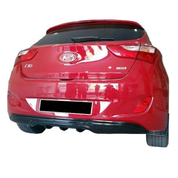 Hyundai İ30 Custom Difüzör (Plastik)