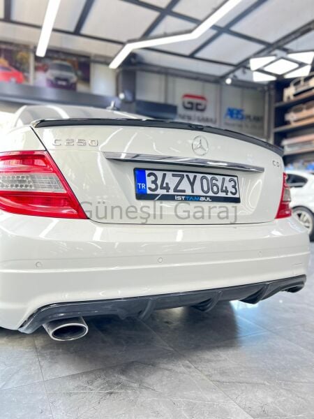 Mercedes W204 C180 Makyajsız Difüzör (Plastik)