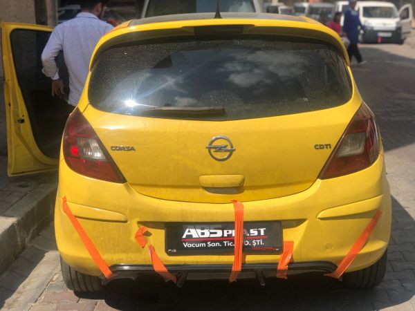 Opel Corsa D Difüzör Kapalı (Plastik)