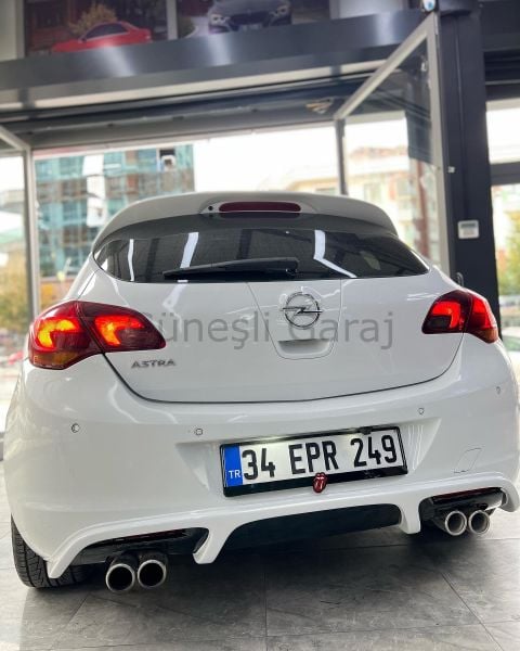 Opel Astra J Hb İrmscher Difüzör (Plastik)