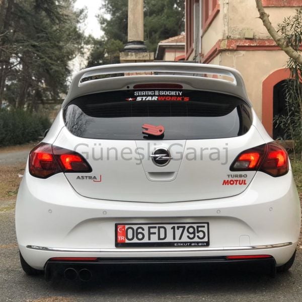 Opel Astra J Hb Makyajlı Rieger Difüzör (Plastik)