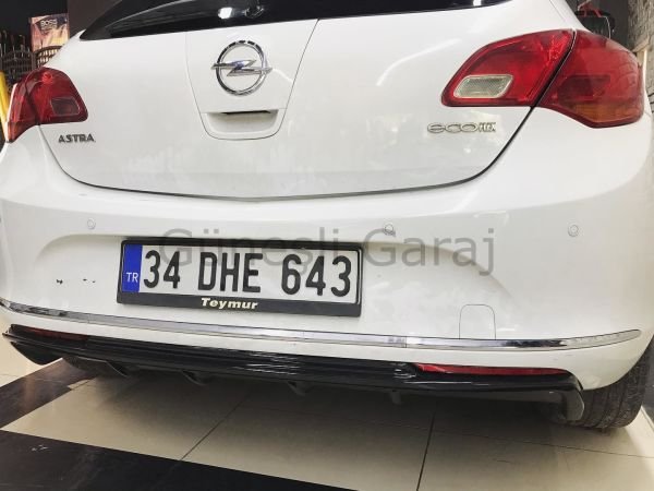 Opel Astra J Hb Makyajlı Rieger Difüzör (Plastik)