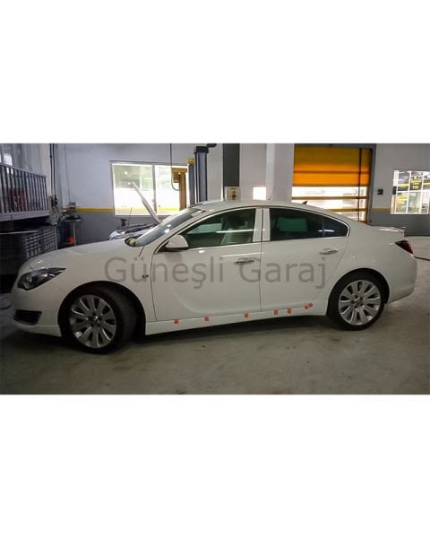 Opel İnsignia OPC Yan Marşpiyel (Plastik)