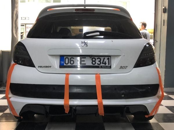 Peugeot 207 Arka Ek (Plastik)