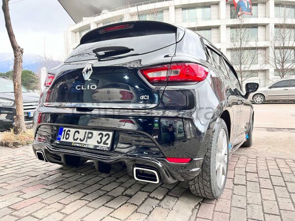 Renault Clio 4 RS Egzoz Görünümlü Difüzör (Plastik)