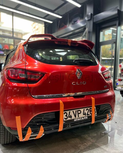 Renault Clio 4 Egzoz Görünümlü Difüzör (Plastik)