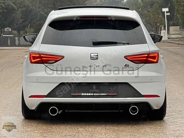 Seat Leon Mk3 2017-2020 Tekli Sağ Sol Çıkış Difüzör (Plastik)