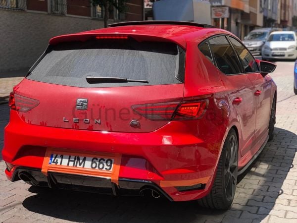 Seat Leon Mk3 Aero Tampon (Plastik)