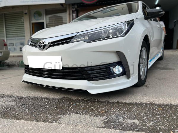 Toyota Corolla Custom Ön Ek (Plastik)