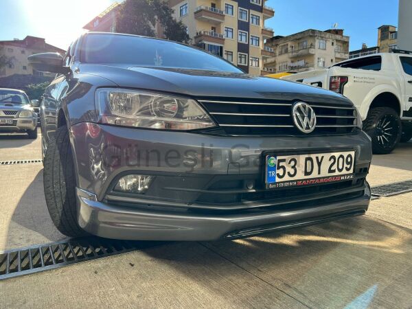 Volkswagen Jetta Makyajlı 2014 - Sonrası Ön Ek (Plastik)