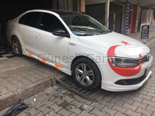 Volkswagen Jetta Yan Marşpiyel (Plastik)