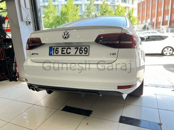 Volkswagen Jetta Makyajlı Kasa 2014 - Sonrası R Difüzör (Plastik)