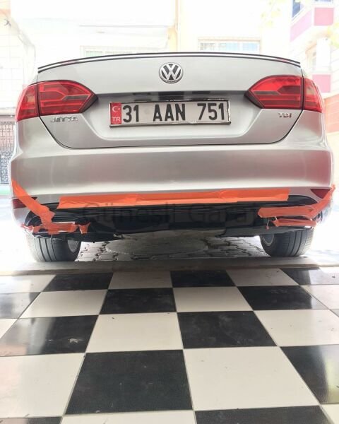 Volkswagen Jetta Makyajsız Egzoz Görünüm Difüzör (Plastik)