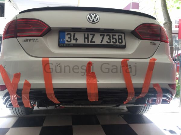 Volkswagen Jetta Makyajsız Egzoz Görünüm Difüzör (Plastik)
