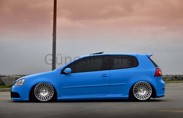 Volkswagen Golf 5 GTI Yan Marşpiyel (Plastik)