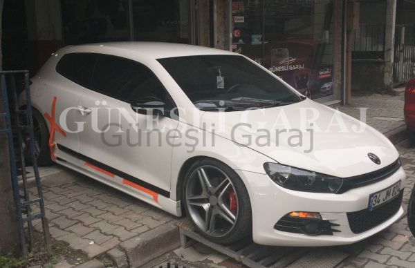 Volkswagen Scirocco Rieger Yan Marşpiyel (Plastik)