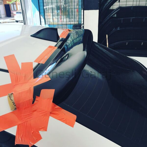 Fiat Linea Cam Üstü Spoiler (Plastik)