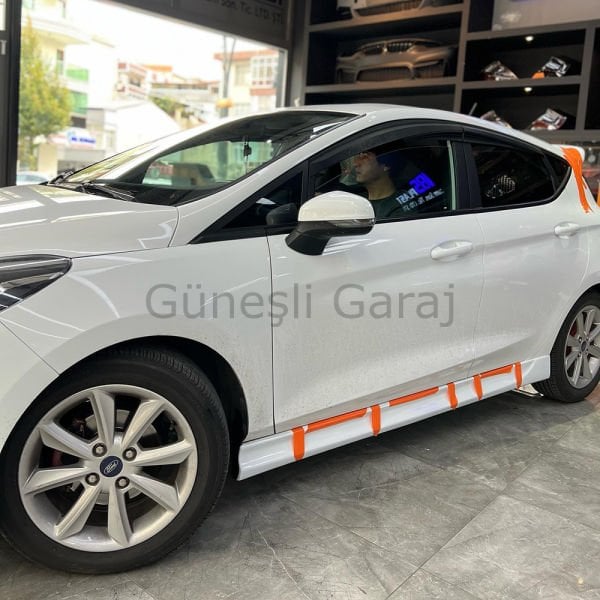 Ford Fiesta Makyajlı 2018+ Body Kit Seti Plastik