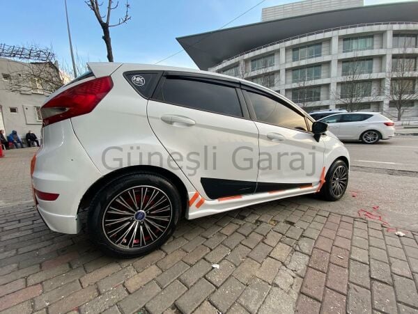 Ford Fiesta Makyajlı Body Kit Seti Plastik