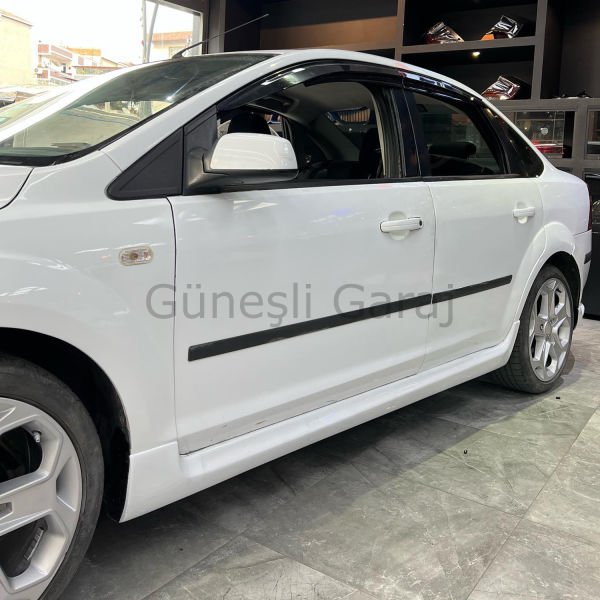 Ford Focus 2.5 Hb Body Kit Seti Plastik