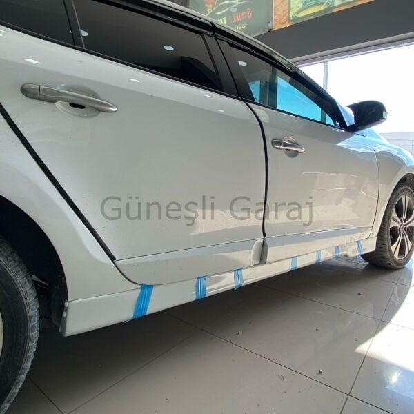 Renault Megane 3 4 Kapı Body Kit Seti Plastik