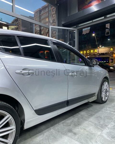 Renault Megane 3 4 Kapı Body Kit Seti Plastik