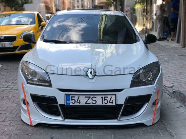 Renault Megane 3 4 Kapı Body Kit Seti Plastik