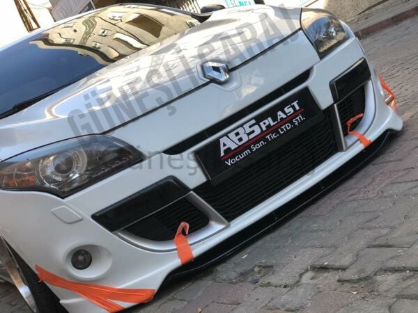 Renault Megane 3 4 Kapı Body Kit Seti Plastik