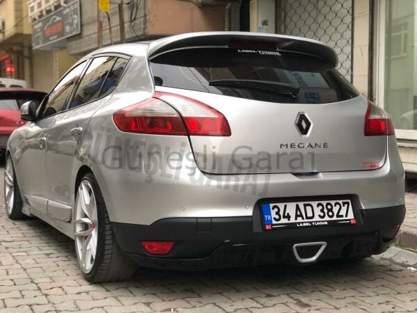 Renault Megane 3 4 Kapı Body Kit Seti Plastik