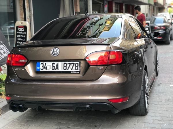 Volkswagen Jetta Makyajsız Body Kit Seti Plastik